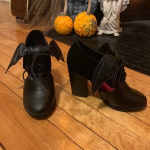 Iron Fist bat wing heels!